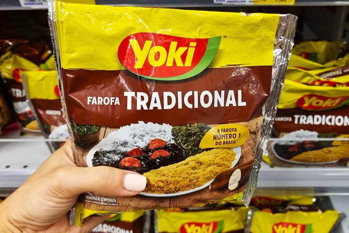 farofa yoki traditional brazilian cassava side dish